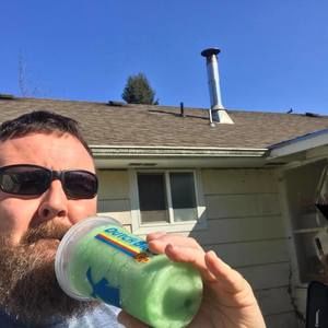 Meet your Posher, Travis